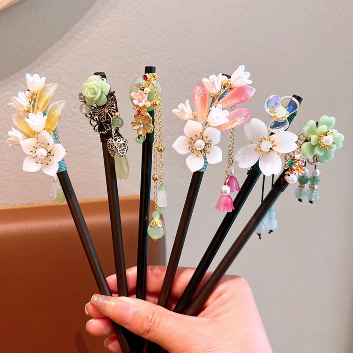 Hanbok Hair Pin - رائعة زهرة شرابة دبوس الشعر الخشبي