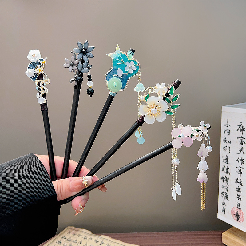 عصا شعر كلاسيكية بشراشيب، دبوس - مراجعة Hanbok Hair Pin وسعره
